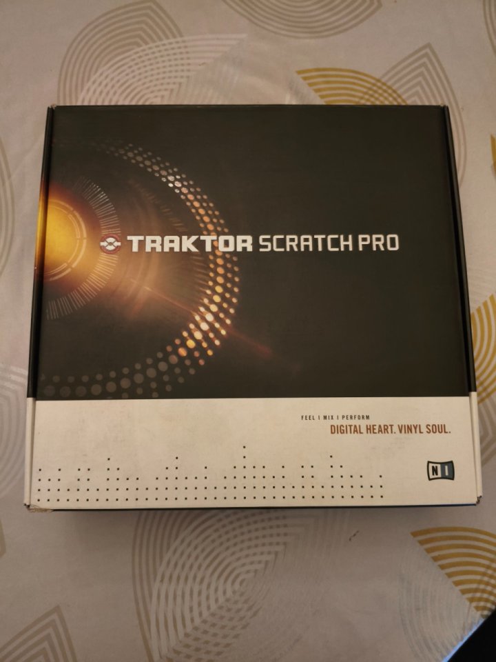 Kit Traktor Scratch Pro de segunda mano · Foto 1 de 10 · Barcelona · 80 €