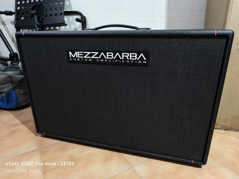 Pantalla 2x12 MEZZABARBA CRUISER