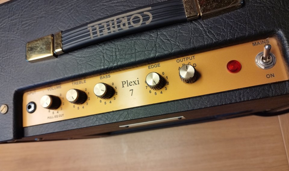 Cornell Plexi 7 de segunda mano · Foto 5 de 5 · Bizkaia · 630 €