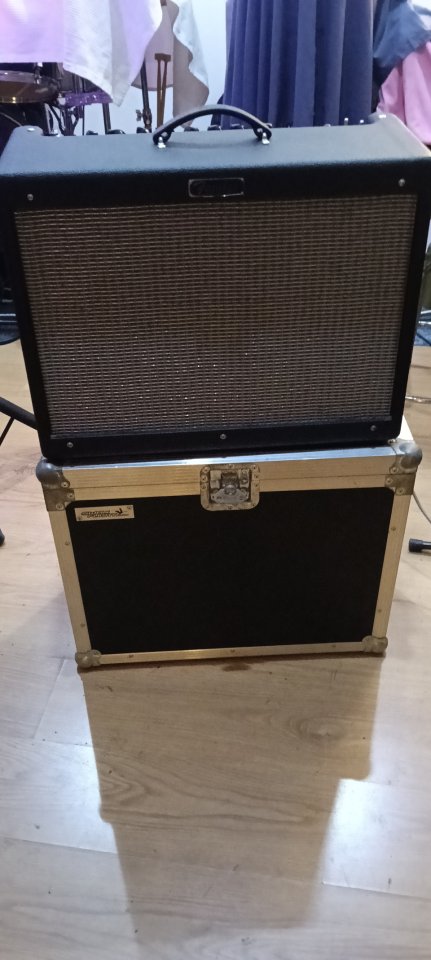 Fender Hot Rod Deluxe III + Flightcase