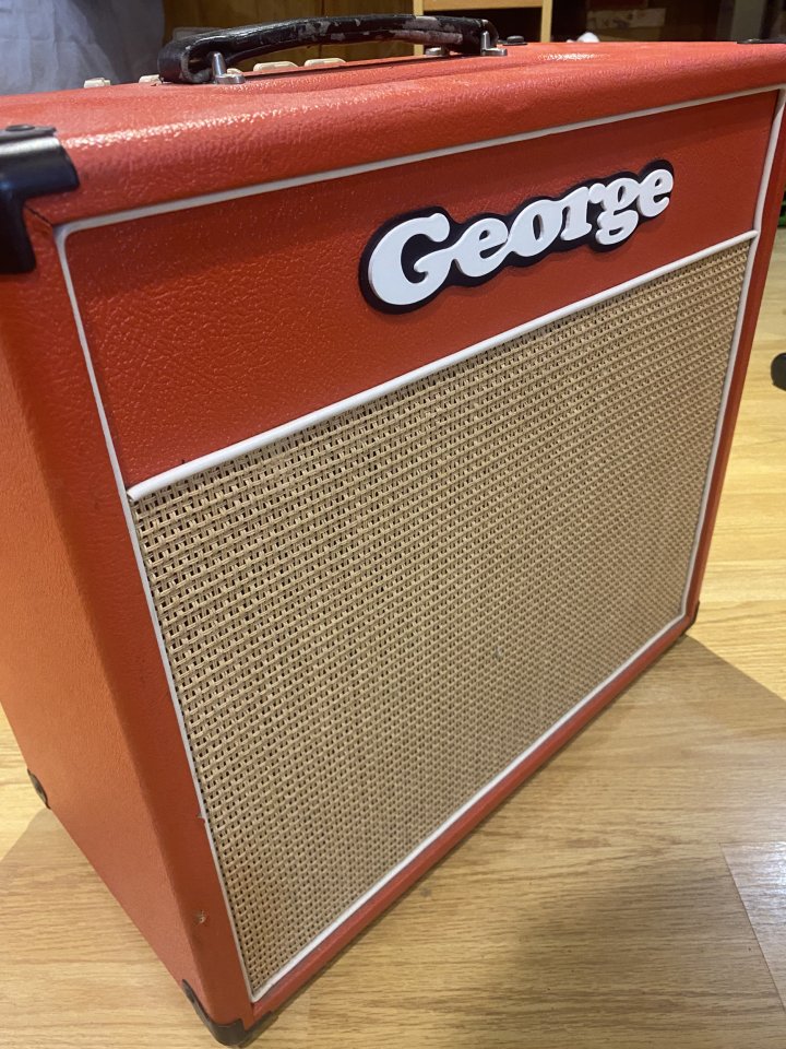 George El Dorado (George Tube Amps) de segunda mano · Foto 1 de 5 · Tarragona · 1000 €