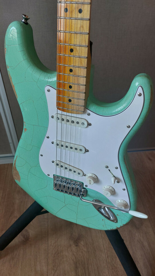 Guitarra Stratocaster Premium Partcaster Relic