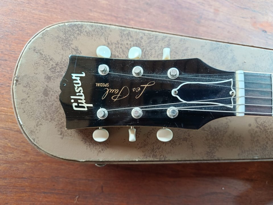 Gibson Custom Shop Historic Collection 1960 Les Paul Special DC VOS TV Yellow 2011 de segunda mano · Foto 3 de 6 · Asturias · 3200 €