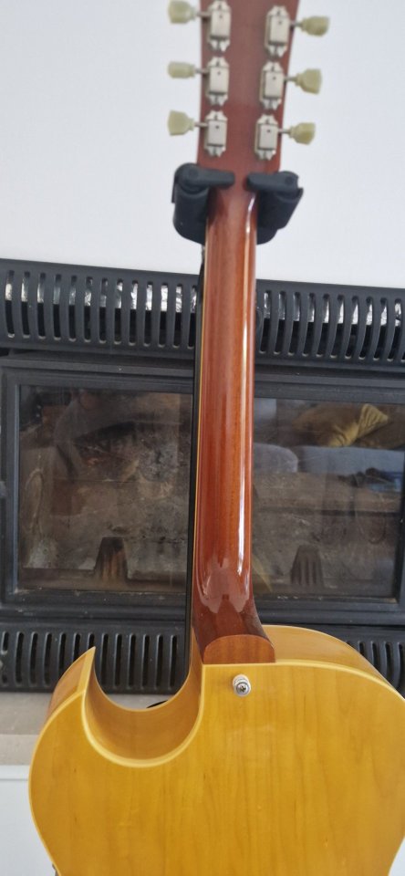 Archtop Tribute Custom ATC175D Natural de segunda mano · Foto 8 de 9 · Illes Balears · 1700 €