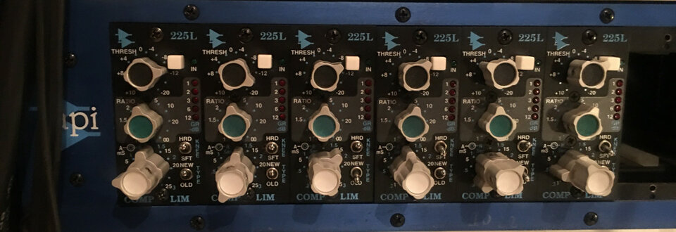 Api compresores 225L