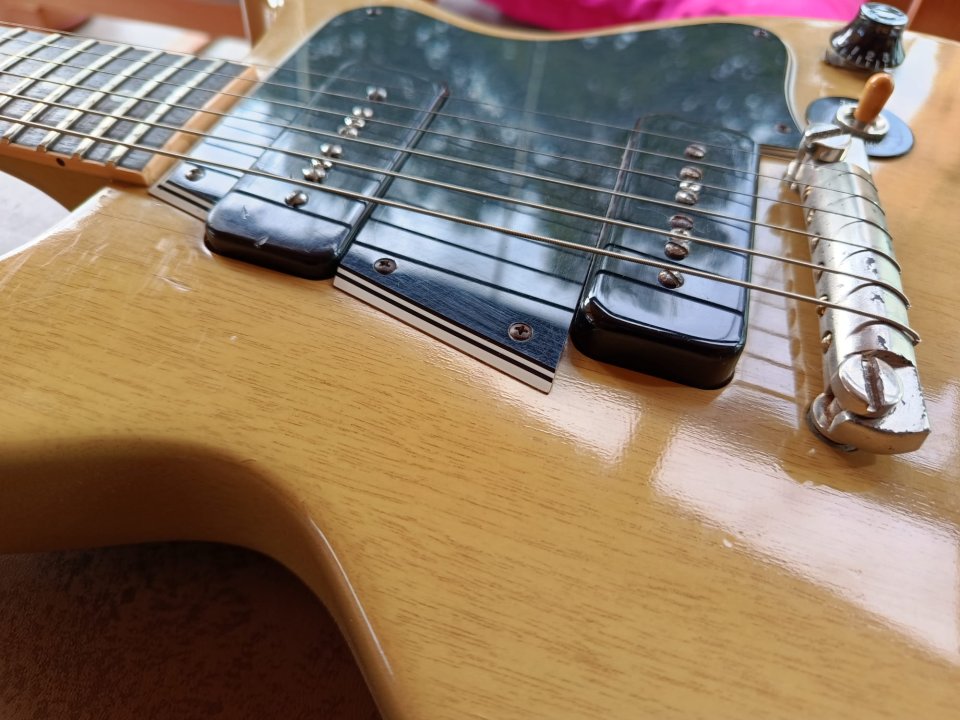 Gibson Custom Shop Historic Collection 1960 Les Paul Special DC VOS TV Yellow 2011 de segunda mano · Foto 4 de 6 · Asturias · 3200 €