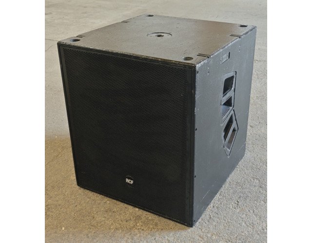 Subwoofer Activo 21" RCF NX-S21A