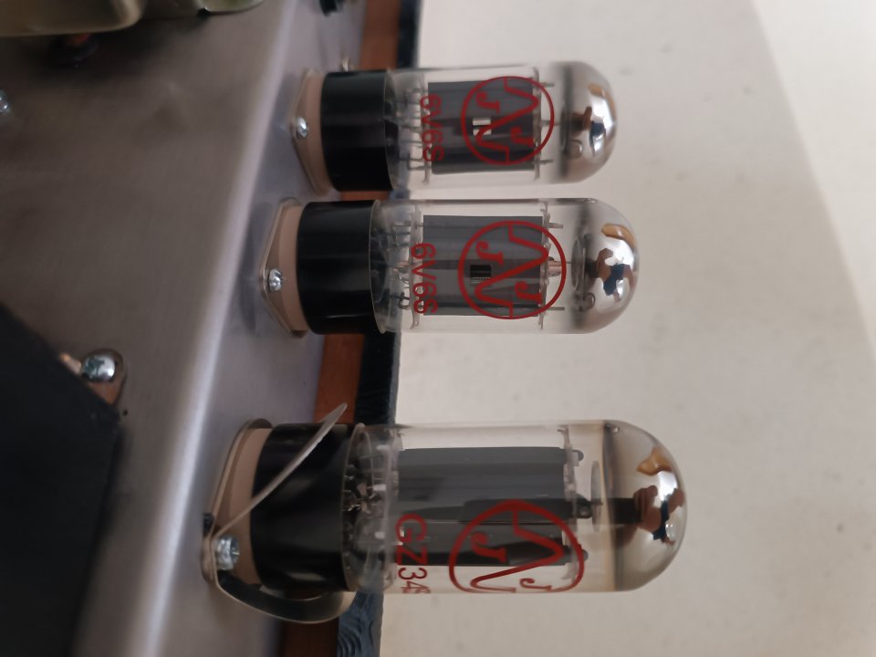 Ampeg J12-T Guitarra de segunda mano · Foto 5 de 9 · Córdoba · 200 €