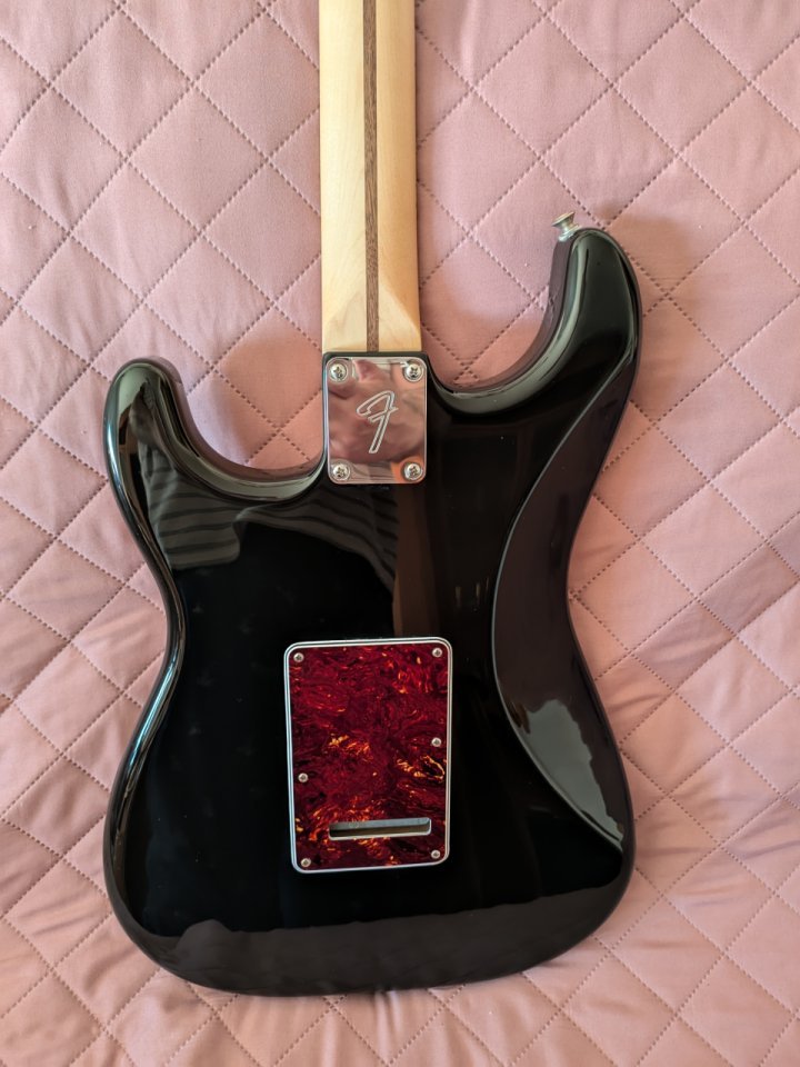 Cambio Fender Stratocaster de segunda mano · Foto 3 de 4 · Alicante