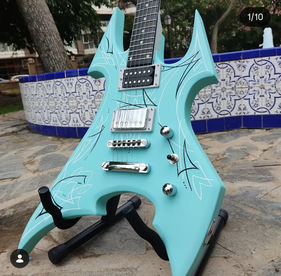 Customiza tu Guitarra Eléctrica! de segunda mano · Foto 8 de 9 · Cantabria · 250 €