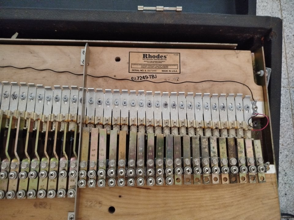 Rhodes Mark II / Stage Piano