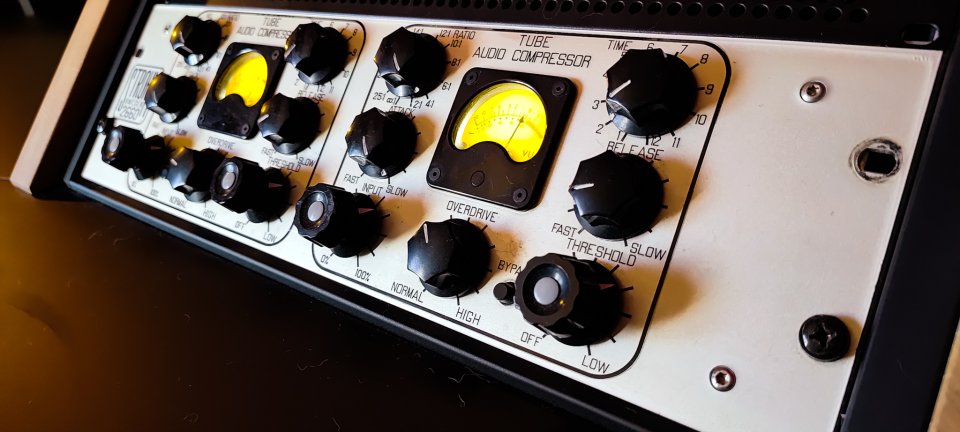 Strohm 2660 Variable-Mu. StereoTube Compressor. 2 Fairchild 660