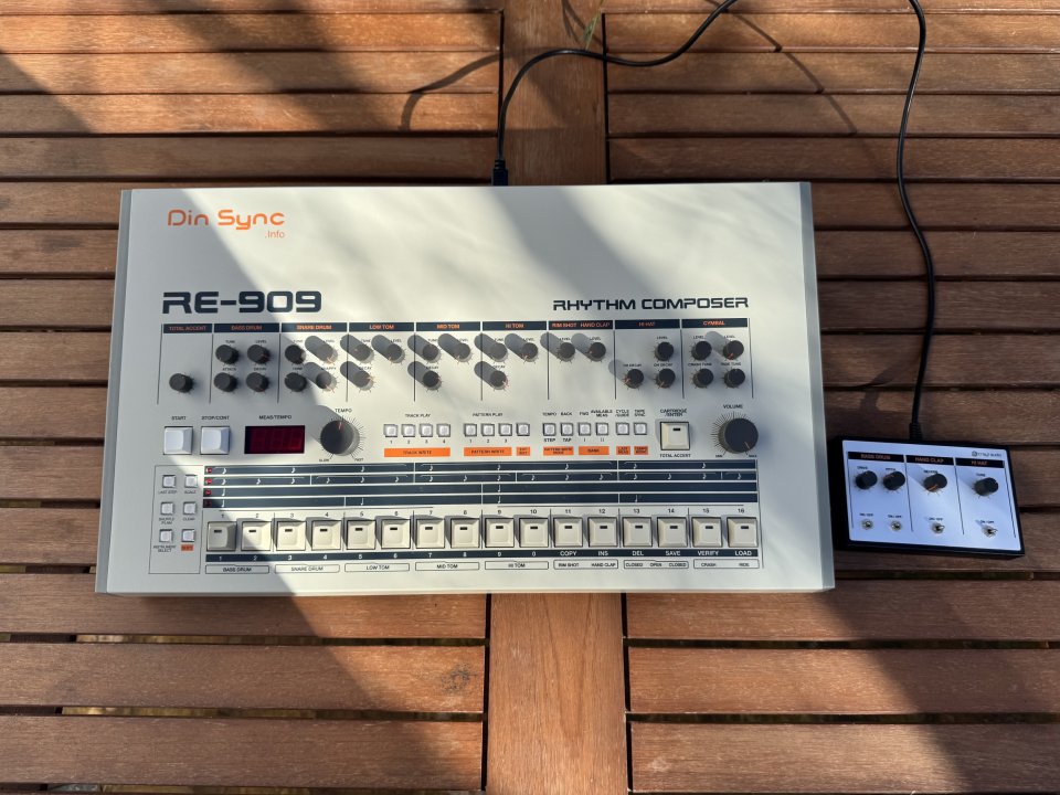 RE-909 Din Sync – TR-909 Replica | Handbuilt | Mods Avanzados