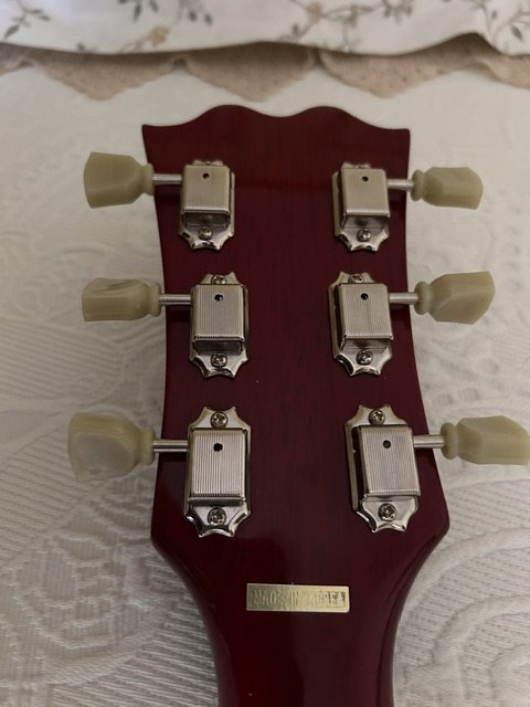 Fenix Young Chang SG Red Devil de segunda mano · Foto 5 de 10 · Madrid · 190 €