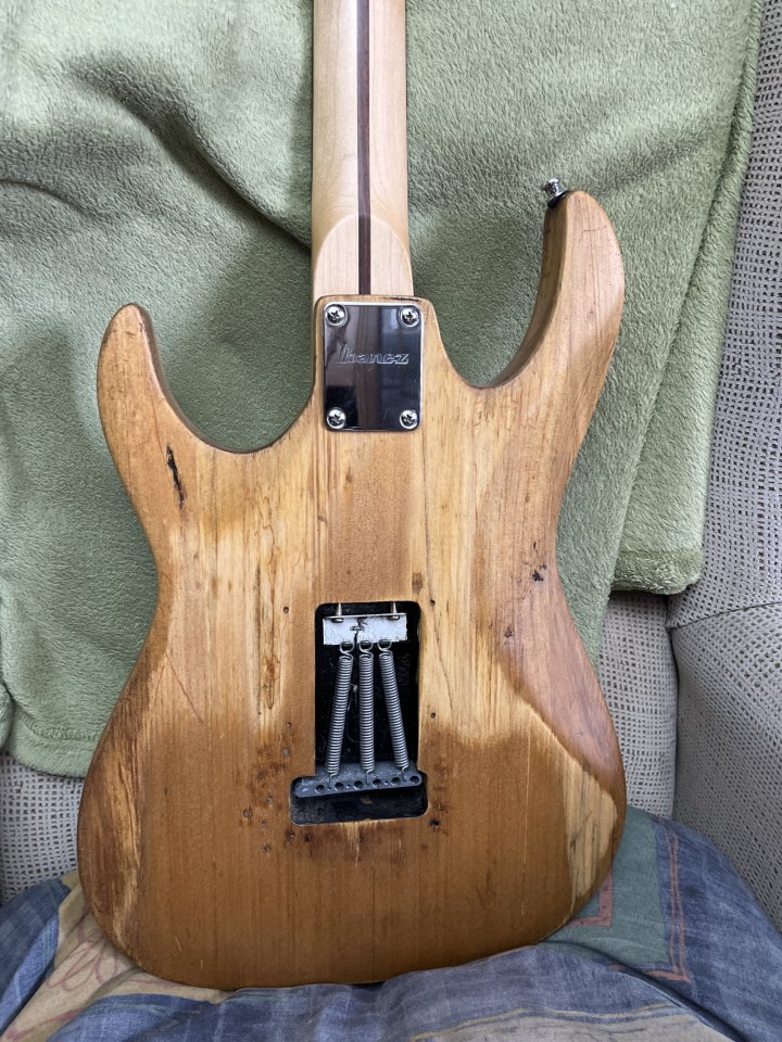 Ibanez stratocaster de segunda mano · Foto 4 de 7 · Madrid · 130 €
