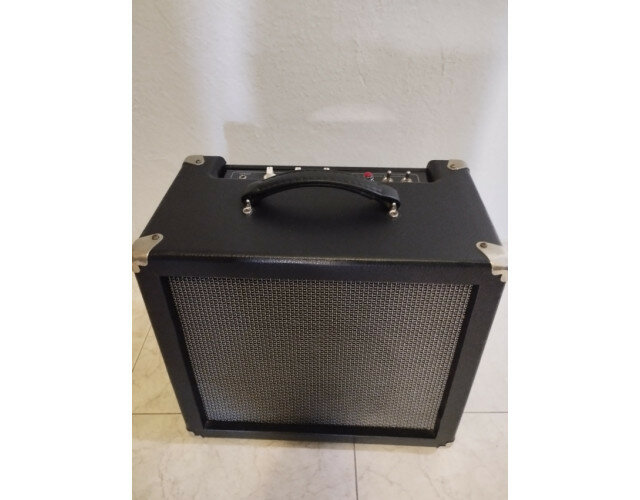 Amplificador Válvulas 5 w