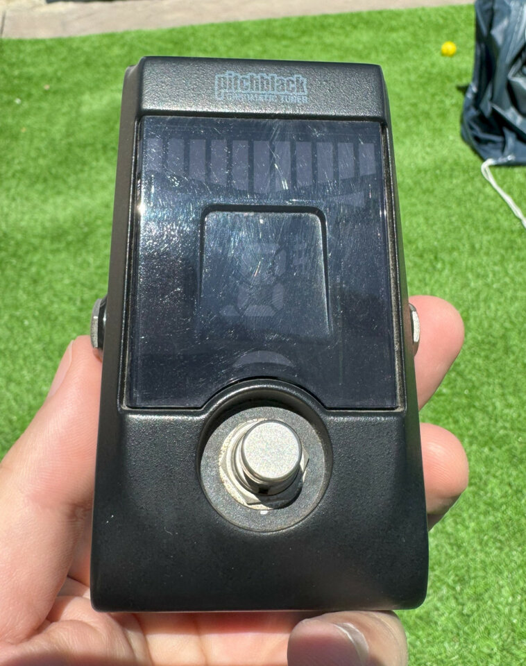 Afinador KORG pitchblack PB01