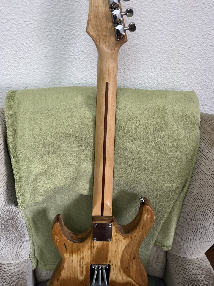 Ibanez stratocaster de segunda mano · Foto 5 de 7 · Madrid · 130 €