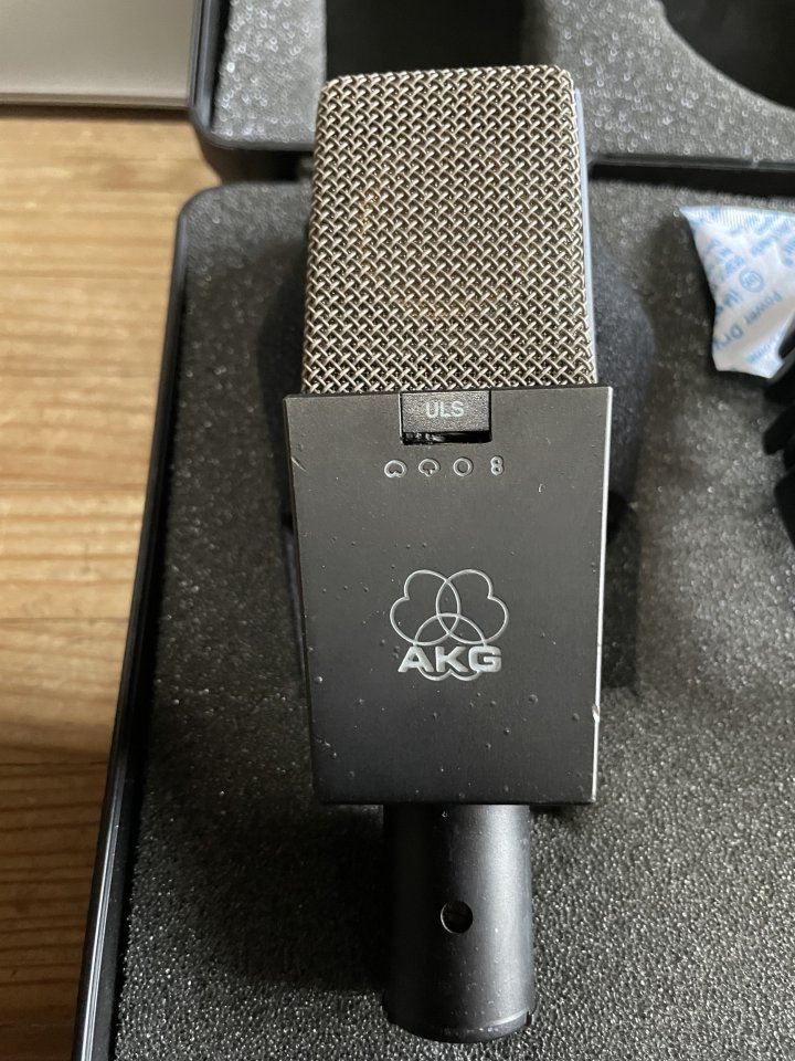 Microfono AKG 414 B-ULS (2 Unidades de segunda mano · Foto 3 de 10 · Guadalajara · 1700 €