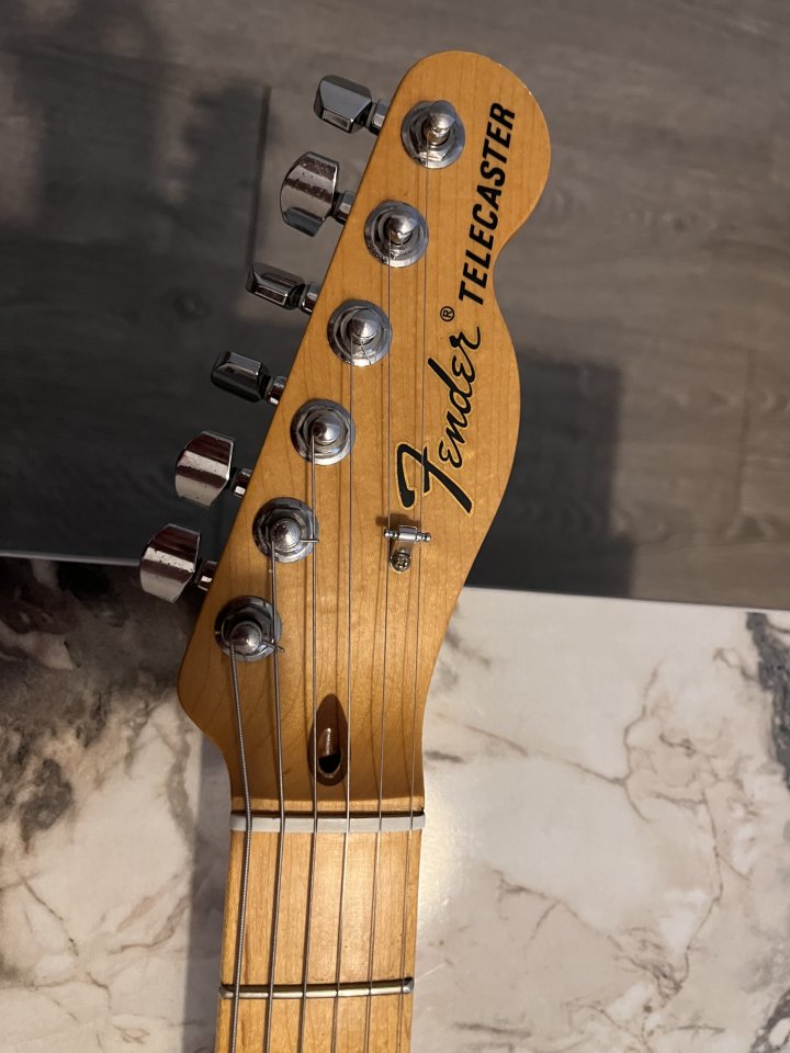 Fender Telecaster American Special de segunda mano · Foto 3 de 4 · Madrid · 980 €