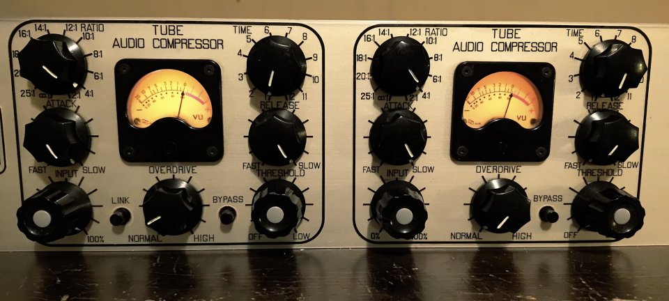 Strohm 2660 Variable-Mu. StereoTube Compressor. 2 Fairchild 660