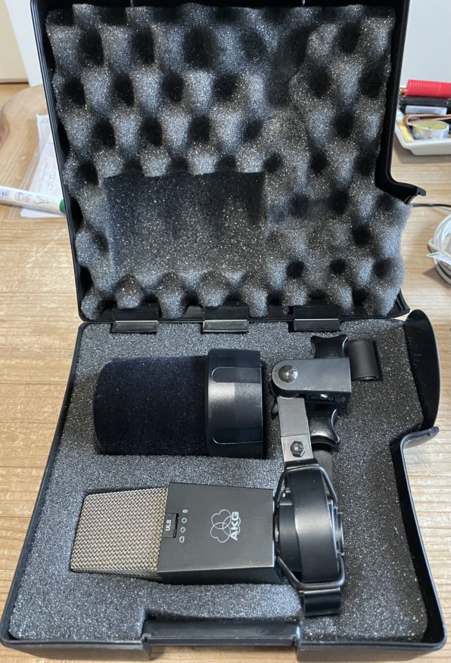 Microfono AKG 414 B-ULS (2 Unidades de segunda mano · Foto 7 de 10 · Guadalajara · 1700 €