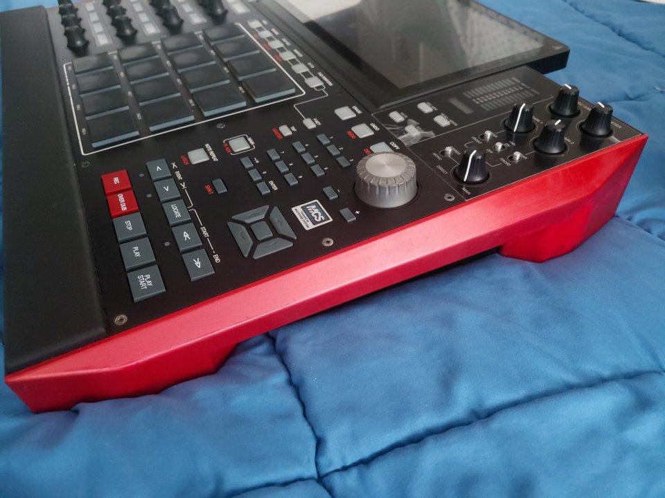 Sampler Akai MPC X de segunda mano · Foto 5 de 8 · Pontevedra · 950 €