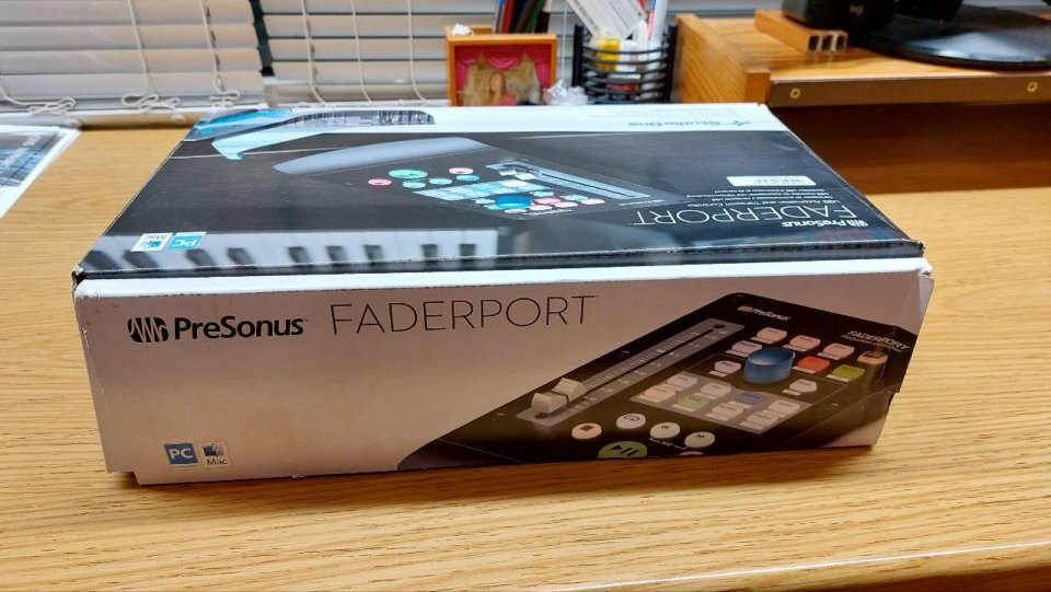 Presonus Faderport V2 de segunda mano · Foto 2 de 3 · Barcelona · 150 €