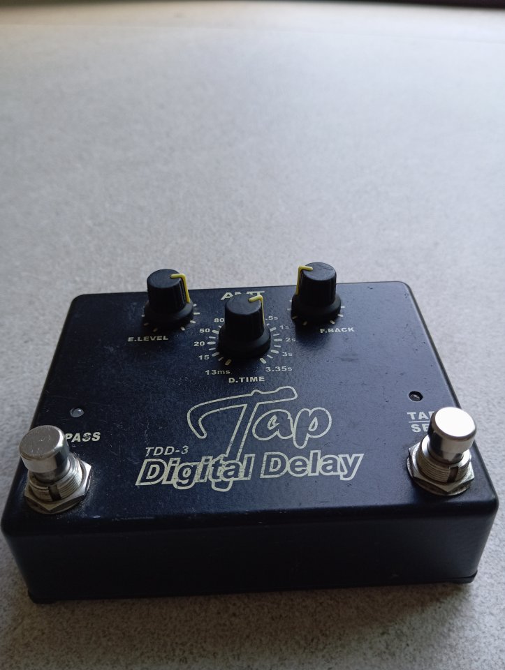 AMT digital delay TDD-3 de segunda mano · Foto 1 de 4 · Castellón · 200 €