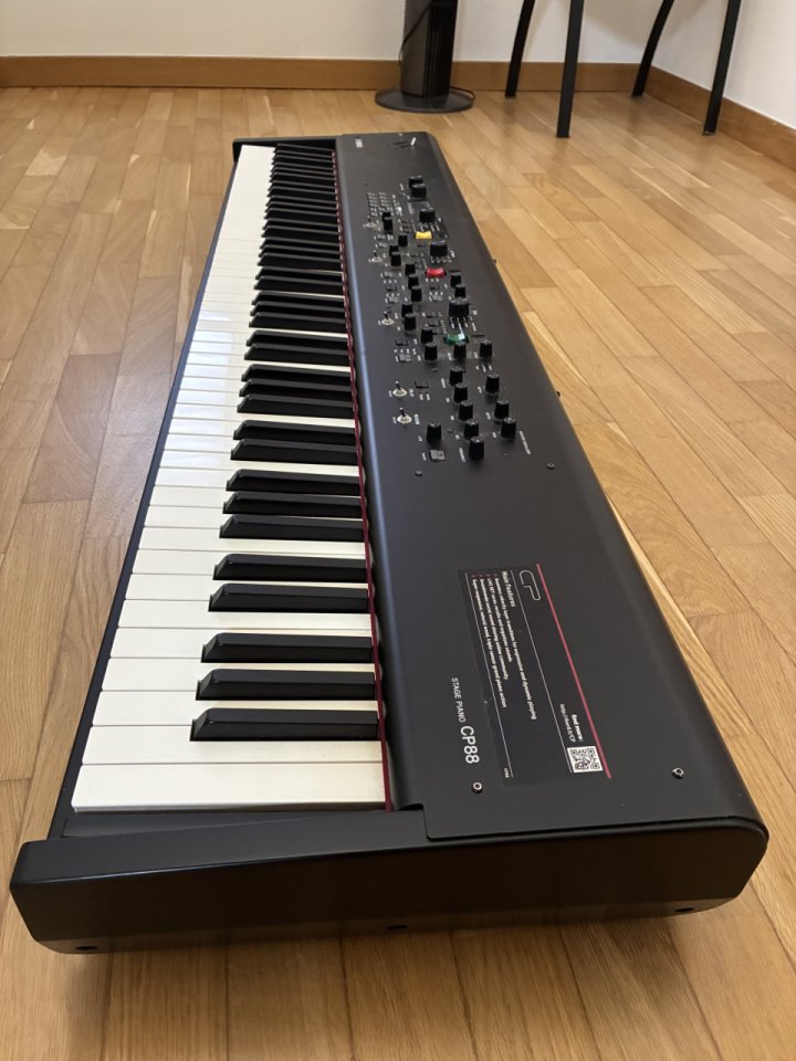 Yamaha CP 88