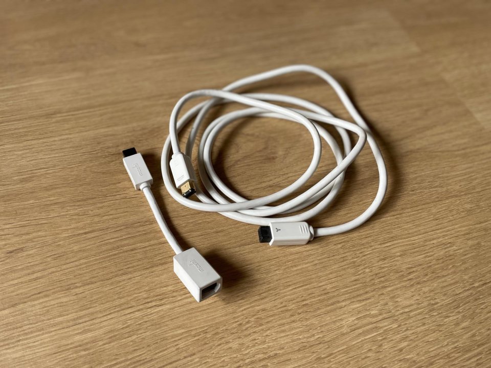 Tarjeta de sonido externa MOTU Ultralite y tarjeta PCI Firewire