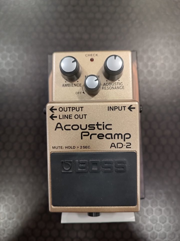 Boss AD2 Acoustic Preamp de segunda mano · Foto 1 de 2 · Sevilla · 119 €