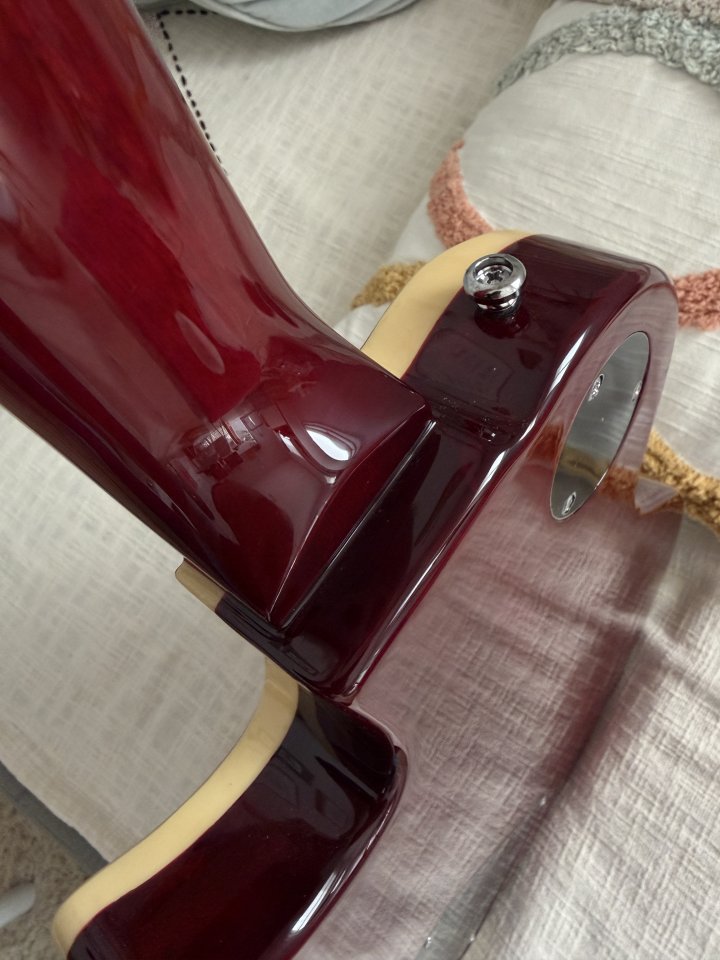 Hamer Monaco - Cherry Sunburst