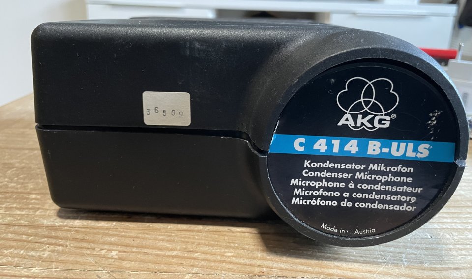 Microfono AKG 414 B-ULS (2 Unidades de segunda mano · Foto 9 de 10 · Guadalajara · 1700 €