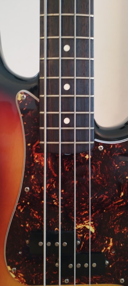 Squier Precision Japan A Series 1985/1986 PRECIO FINAL de segunda mano · Foto 3 de 10 · Gipuzkoa · 890 €