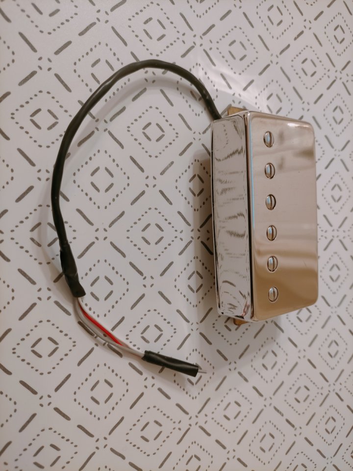 Pastilla humbucker Yamaha Pacífica 311H