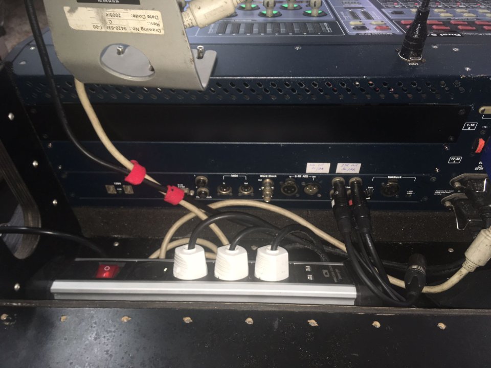 Mesa Avid Venue SC48