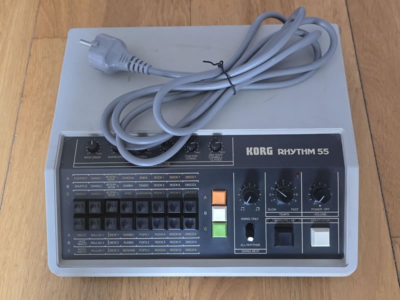 Korg KR-55 Caja de Ritmos
