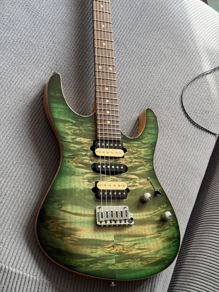 Suhr Modern Custom