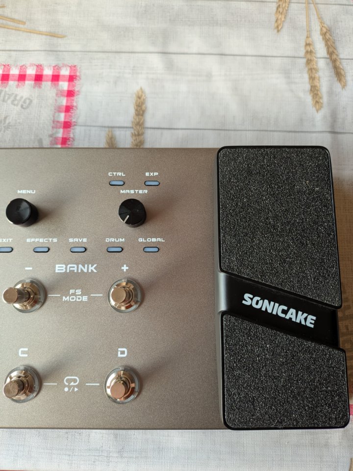 Sonicake Matribox 2 Pro de segunda mano · Foto 3 de 6 · Alicante · 160 €