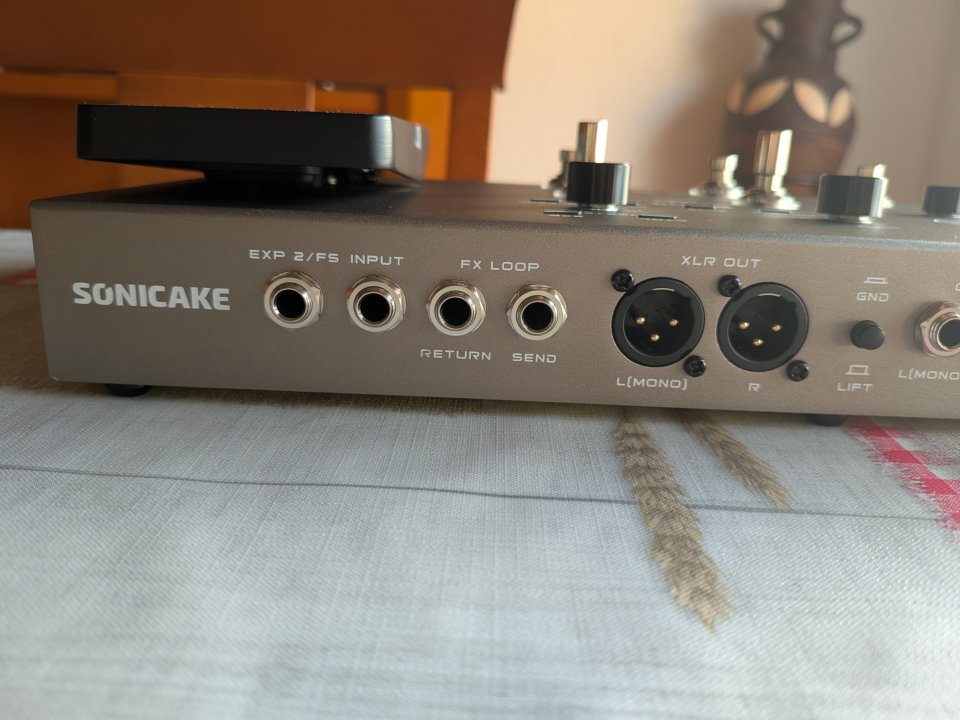 Sonicake Matribox 2 Pro de segunda mano · Foto 4 de 6 · Alicante · 160 €