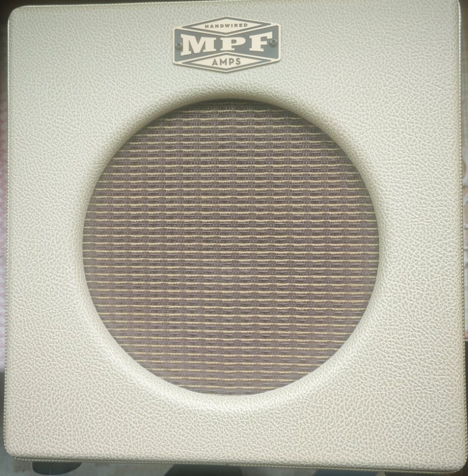 MPF Room One de segunda mano · Foto 1 de 6 · A Coruña · 500 €