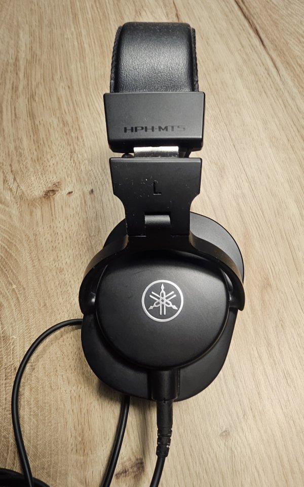 Auriculares Headphones de Estudio Yamaha MPH-MT5