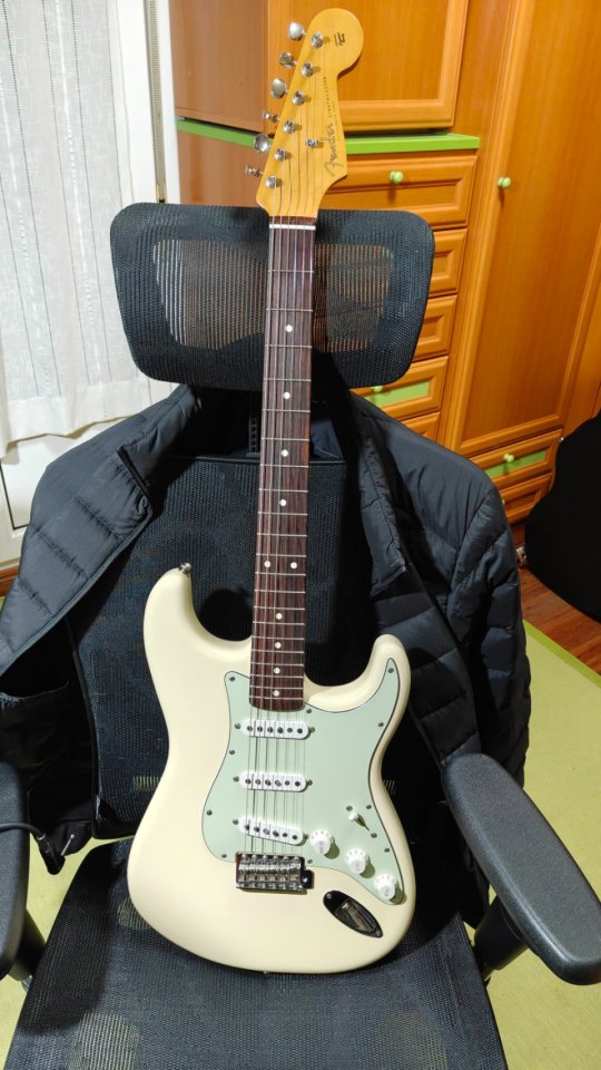 Fender Vintera II 60s Stratocaster Olympic White