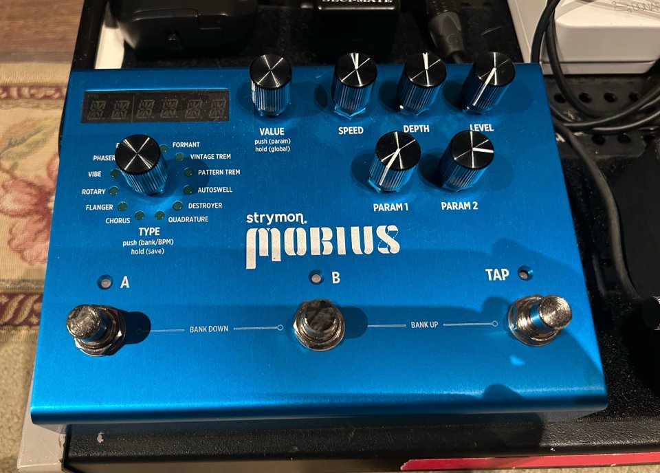 Strymon mobius de segunda mano · Asturias · 330 €