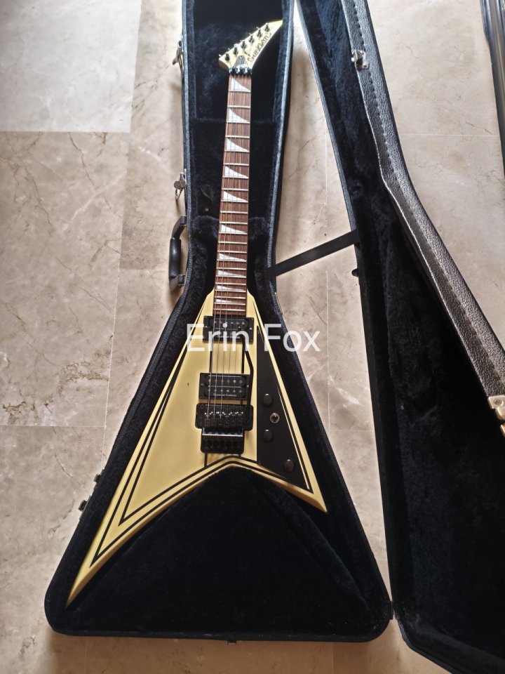 Jackson RR5FR