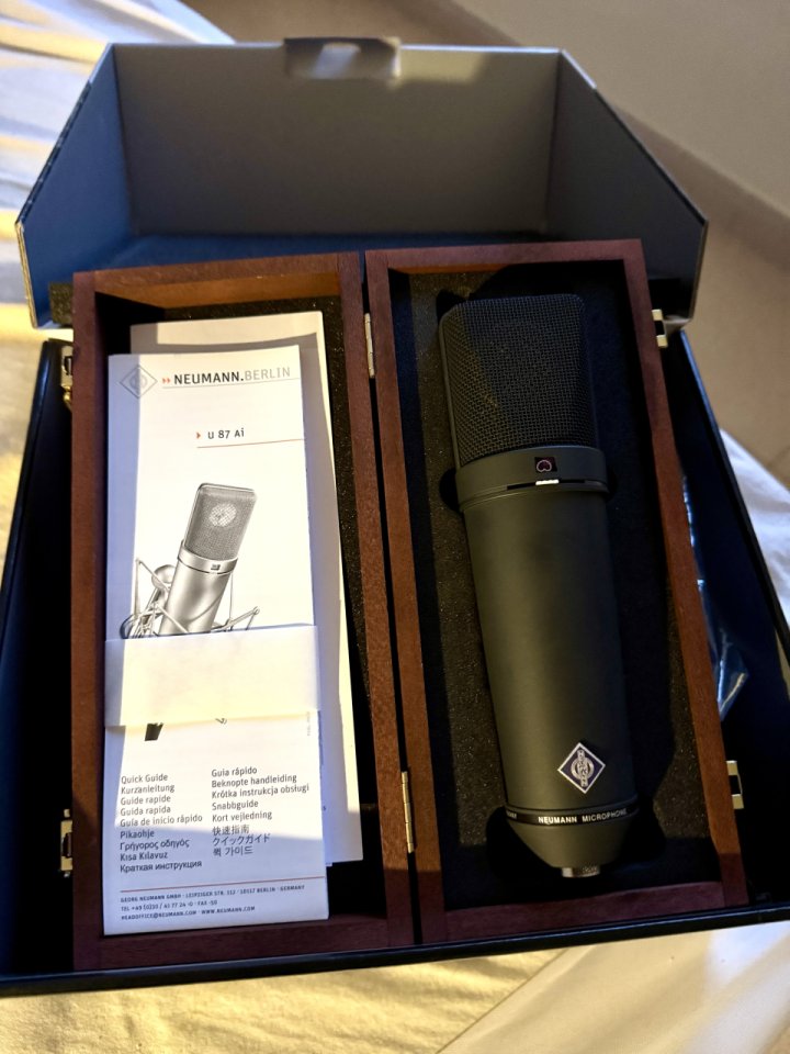 NEUMANN U87 AI