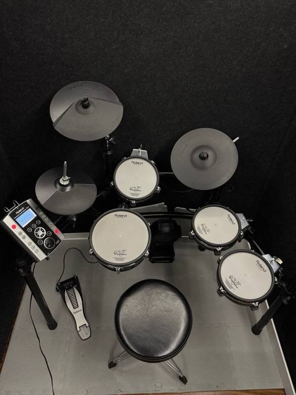 Roland TD-9 Kit Malla y bombo KD9 de segunda mano · Foto 1 de 10 · Madrid · 600 €