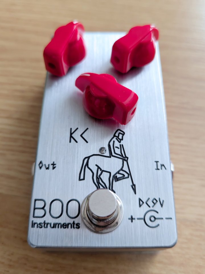 Pedal Guitarra BOO KC / clon del Klon Centaur de segunda mano · Foto 2 de 8 · Araba · 89 €
