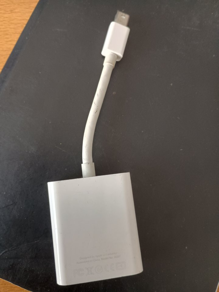 Adaptador Apple mini DP a VGA